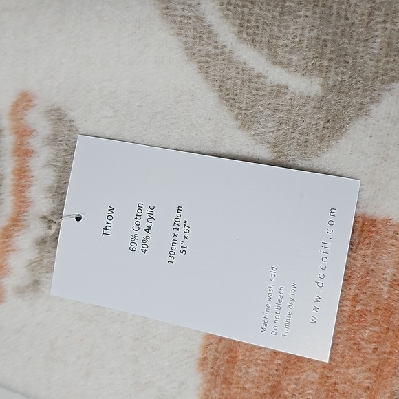 Made in Portugal Mushroom Soft Cozy Throw Blanket 51" x 67" - Picture 4 of 4